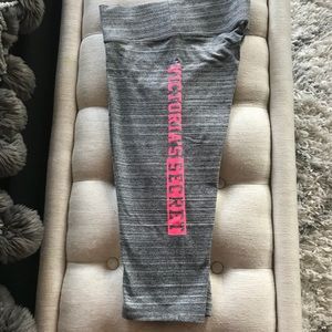 Victoria’s Secret Capri Workout Pants